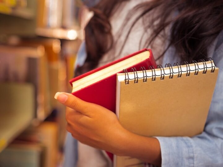 Samorządność w praktyce: Uczniowie odkrywają działalność Starostwa Powiatowego w Hajnówce